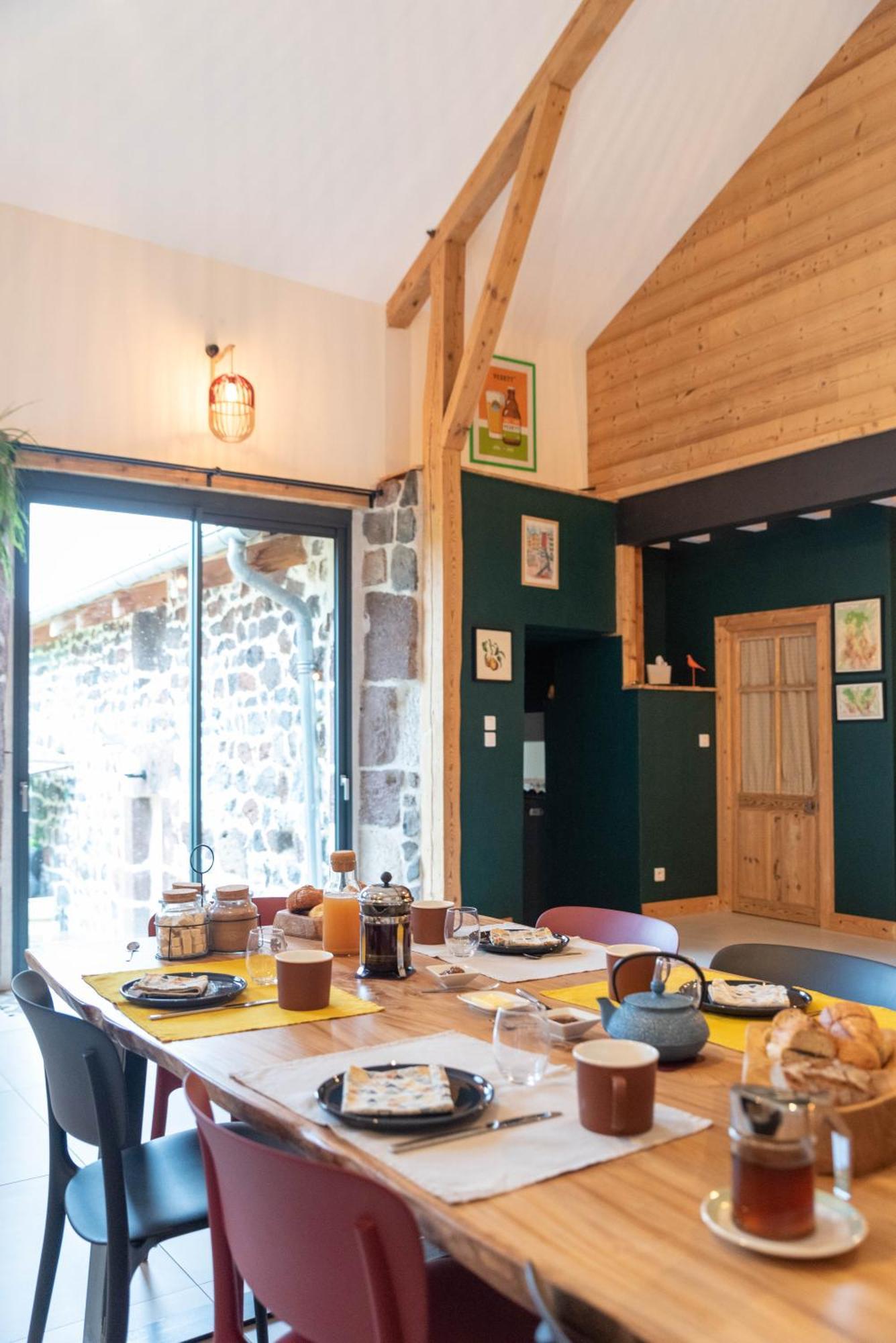 Les Balcons De La Terrasse Bed and Breakfast Arsac-en-Velay Εξωτερικό φωτογραφία